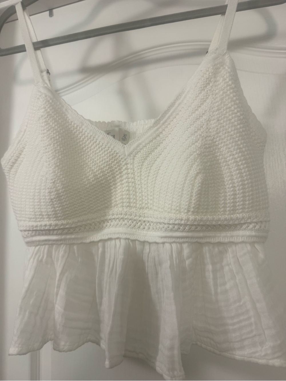 Hollister White Crochet Knit Peplum Crop Top - Picture 4 of 10